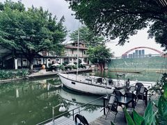 -喜洲吧·江畔老船厂·庭院餐厅(喜临院店)