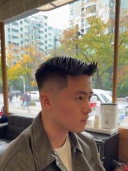 -MARTIN'S BARBER SHOP男士理发馆