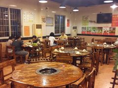 大堂-伍哥厨房(新滘东路店)