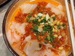 -野山舂·贵州现舂酸汤牛肉(民生路店)