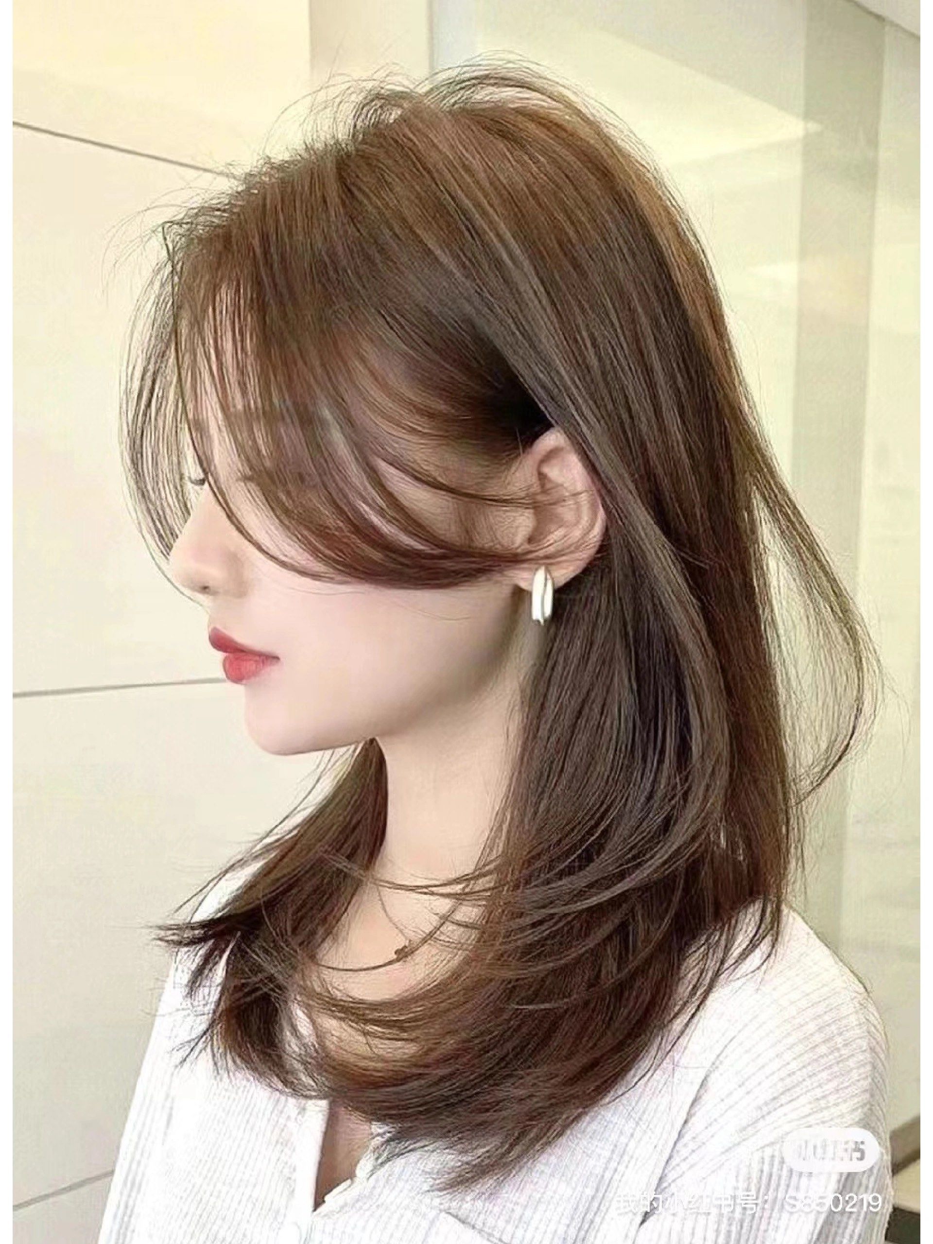 很乖的发型发色
