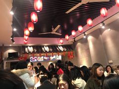 -爆炸头阿姨小四川正宗川味小吃(无任何分店)