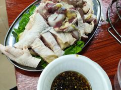 连州脆皮鸡-威邵鸡煲(西华路总店)