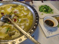 -陈生记黑鱼馆·20年活鱼现杀(宁波鼓楼店)