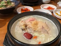 -长寿参鸡汤(朝韩风情街店)