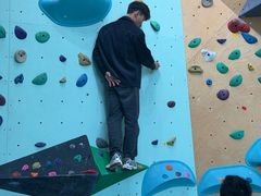-蓝天攀岩-青少年训练(罗湖益田假日广场店)