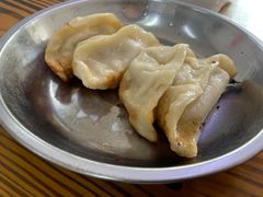 -黄阿姨锅贴大王(万航渡路店)