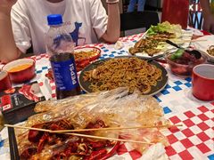 -去吃龙虾|鲜活小海鲜·鲜货烧烤(红林世界城店)
