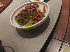 -东口码头·烧鸽子·鱼头泡饼·地方菜(金鹰悦城店)