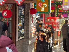 -陈仓老街美食天地