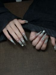 点击看大图 -Lucky girl建构养甲·中式翘睫专业店