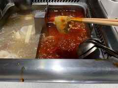-海底捞火锅鲜切牛肉主题店(长寿路店)
