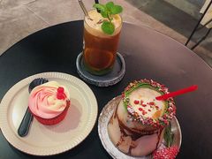 花环-BE NORMAL CAFE(霞溪路店)