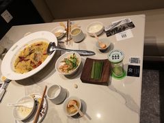 -渔语鱼酸菜鱼新川菜(来福士店)