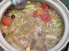 -谢云贵清香水煮鸡火锅(总店)
