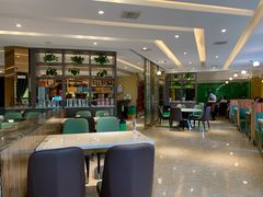 大堂-刘胖子家常菜·蹄花焖藕(兴业店)