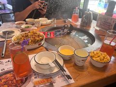 -山河屯铁锅炖·非遗东北菜(南山店)