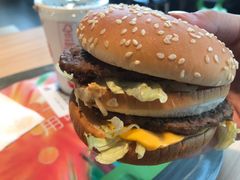 -麦当劳(伟城广场店)