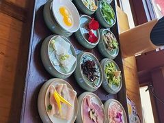 -桥香园过桥米线(国贸店)