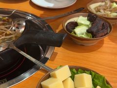 -黔三一夺夺粉酸汤火锅(百信店)