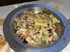 -小鱼小牛(世欧广场店)