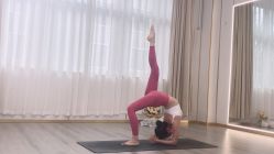 -亚太瑜伽普拉提学院