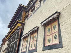 -噶丹松赞林寺