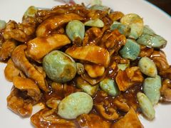 腊八蒜炒肥肠-黑土印象菜馆(三元桥店)