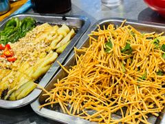 -古彭7只羊·鲜羊肉串·龙虾烧烤(玄武墨香路店)