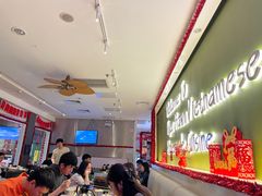 -大头虾越式风味餐厅(光明广场店)