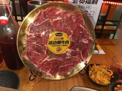 -牛小嫩串串火锅(老国贸总店)