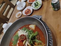 -喇喇排骨火锅·传统韩式脊骨汤(望京西园总店)