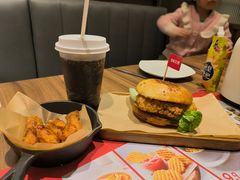 -必胜客(欢乐颂店)