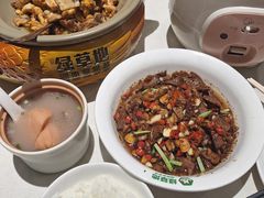 -绿草地·湘菜(7mall店)