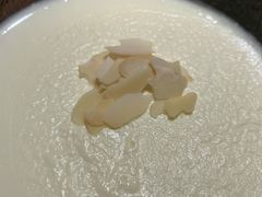 杏仁豆腐-山杏yama-katsu·吉列炸物