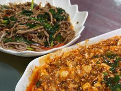 -洪霞餐馆