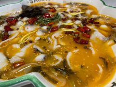 撒椒酸菜鱼-撒椒·四川江湖菜(大族广场店)