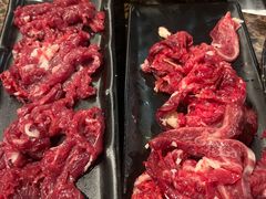 -牛里牛气· 榴莲海鲜鲜牛肉自助火锅·烤肉(横岗店)