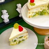 一口就种草了的甜品店！！！ 奶油太细腻绵密了