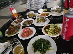 -元一希尔顿酒店·鲜切牛肉火锅禅自助餐厅