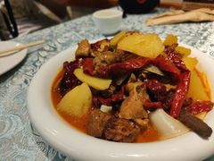 新疆大盘鸡-巴扎美食·新疆菜·西域歌舞表演餐厅(新疆大厦店)