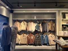 -Abercrombie&Fitch(德基广场店)