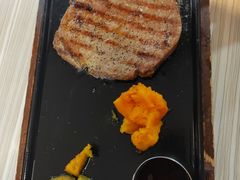 臻选西冷牛排-必胜客(积水潭店)