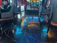 -屋有岛沉浸游戏旗舰店(中山公园店)