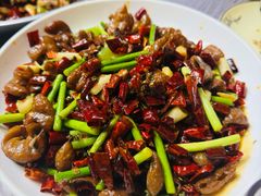 火爆肥肠-呱呱兔庄