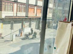 景观位-鲜得来排骨年糕(云南南路店)