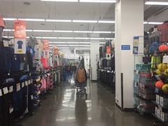 -迪卡侬(西华店)