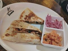 -Famous肥猫墨西哥音乐餐吧(五棵松华熙LIVE店)