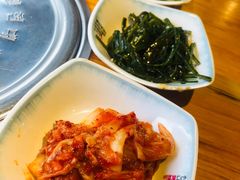 小菜-唯成•韩国炭火烤肉 유성고기