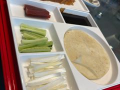 -荷塘秋月·本帮江浙菜(国权路店)